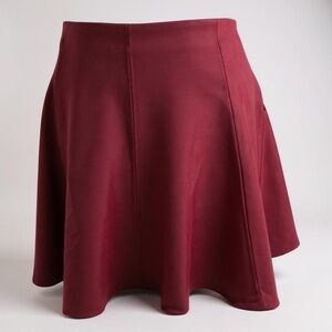 Old Navy Cherry Red Seamed Mini Skirt Reddy Steady Size 6 NWT Flowy Autumn Jupe
